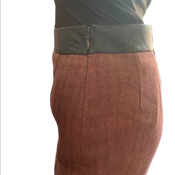 NWT The Limited Maroon midi fitted pencil skirt size 00P - Picture 7 of 14